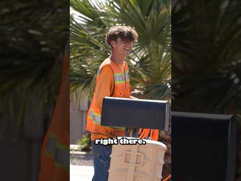 He instantly gave away the money 🥹 thumbnail