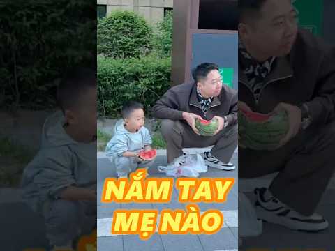 SAO CON KHÔNG NẮM TAY MẸ? thumbnail