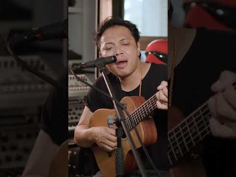 WONDERWALL - OASIS | FELIX IRWAN acoustic cover on Spotify & Apple Music thumbnail