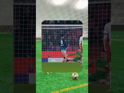سر ضربات الجزاءحركة بسيطة تخلي الحارس يتحرك بدري 😮‍💨⚽️#odey_amin #العبها_صح #shorts thumbnail