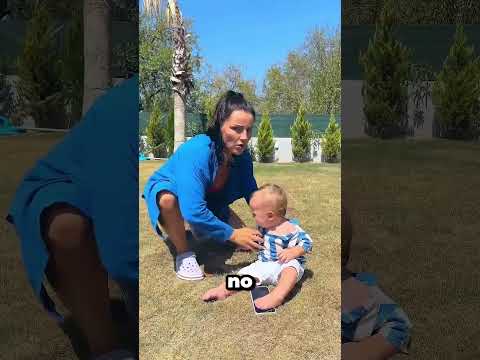 Le Quité Una Mochila A Una Madre   😱 thumbnail