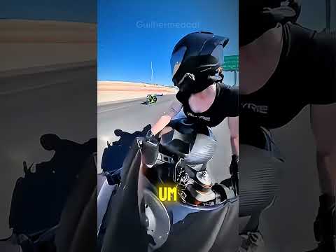 O Motociclista Fez De Tudo Pra Conseguir O Número Dela. thumbnail