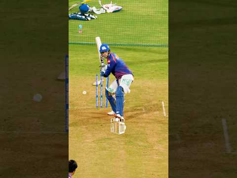 ??? ????? chahte hai ki aap ye video achhe se dekhe ? | #MumbaiIndians #OneFamily #TATAIPL thumbnail
