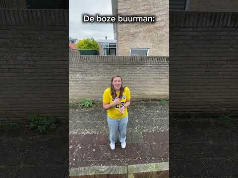 De boze buurman ?. #kinderen #sketch #buurman #grappig #herkenbaar #buitenspelen #sanneenej thumbnail
