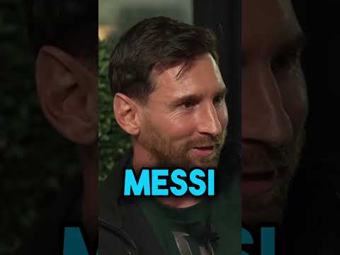 Messi firmó una figurita del mundial con su propio marcador ⚽️🤔 #Shorts thumbnail