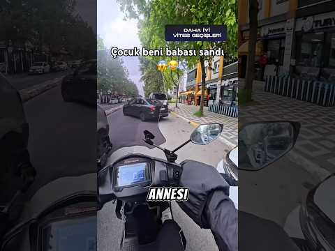 Çocuk beni babası sandı 😱😂 #shorts #viral #keşfet #reels #tiktok #fyp #kurye #motovlog #trendyolgo thumbnail