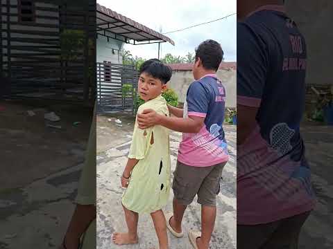 kaka itu selalu ambil punya adik !!! thumbnail