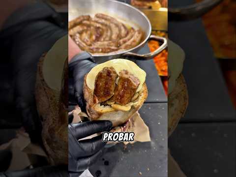 ¡Reinventaron la forma de comer pan! lo convierten en un vaso relleno 🤯 thumbnail