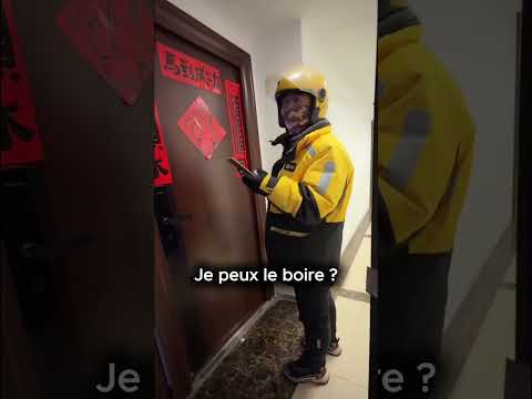 Il fait un prank à son livreur ? thumbnail