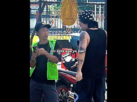 Prank tuker uang ke tukang parkir ‼️#shorts #aidanmirza #pranks thumbnail