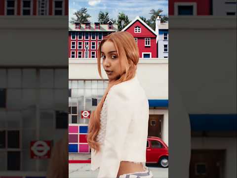 ¡sorpresa! 💋 el video de ‘Girl Like Me’ de PinkPantheress ya está disponible thumbnail