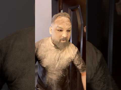 غرقتو بودرا معصب عليها 🤣 thumbnail