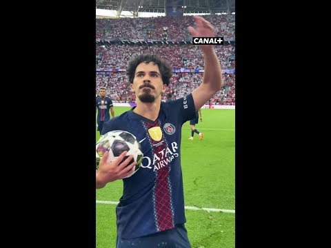 L'égalisation de DEMBÉLÉ vue du stade 😱 thumbnail