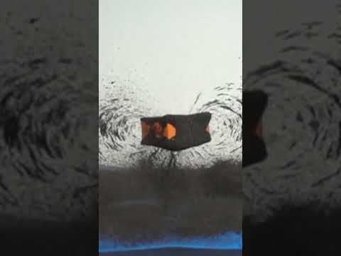 Magnetic Fields in Slow Motion thumbnail