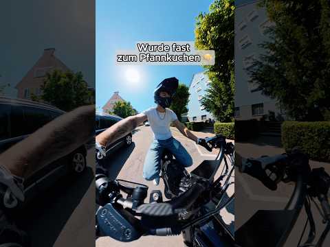 Ich als Pfannkuchen wäre ja was hahaha #motorrad thumbnail