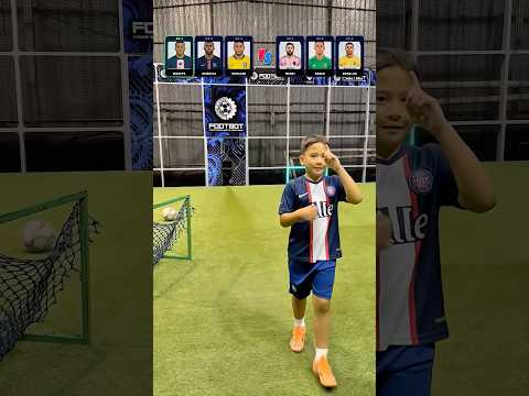 Team Mbappé 🚀 vs Team Messi 🐐 – Scoring Showdown! thumbnail