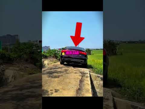 Watch How She REVERSED The CAR... ?? thumbnail