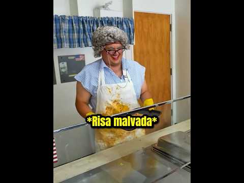 Stokes Twins Tanner Almuerza en la Escuela Más Estricta del Mundo😳 thumbnail