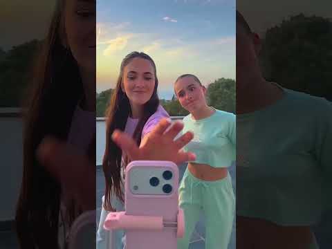 Grabación de TikTok con Valeria y Gala 🕺 thumbnail