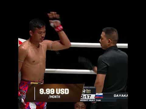 Abdulla Dayakaev DROPS Superlek in the opening minute ? thumbnail