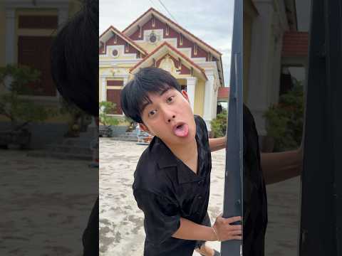 Chàng trai có sức mạnh búng tay sập nhà #funny #comedy thumbnail