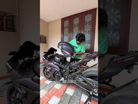 Installing HM Quickshifter worth ₹78000 for GSX-R1000 😍 thumbnail