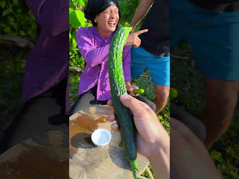 0 đồng ăn gì vs dưa chuột? p14 #shorts #tiktok #foryou #fyp #xuhuong #langlieu thumbnail