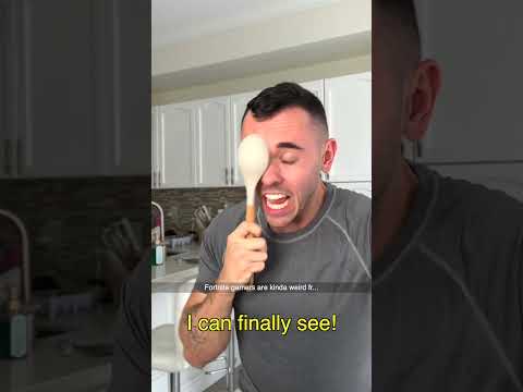 Have you been to a Fortnite eye doctor? #comedyshorts #skit #fortnite thumbnail