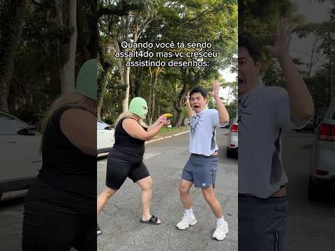 QUANDO VOCÊ TÁ FUGINDO MAS ASSISTIU MUITO DESENHO 😹 KKKKK thumbnail