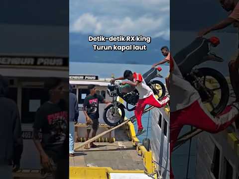 Rx king turun kapal #automobile #motoroffroad #modifikasimotor #youtubeshorts thumbnail