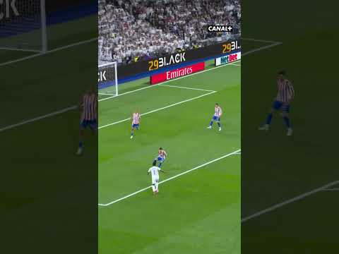 KRÓLEWSKIE GOLE! 👑 NAJLEPSZE TRAFIENIA REALU Z MINIONEGO SEZONU LA LIGA! 😎 thumbnail