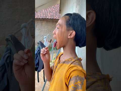 Ini permen joker bersuara sirine polisi #diy #kreatif #viral #art #craft thumbnail