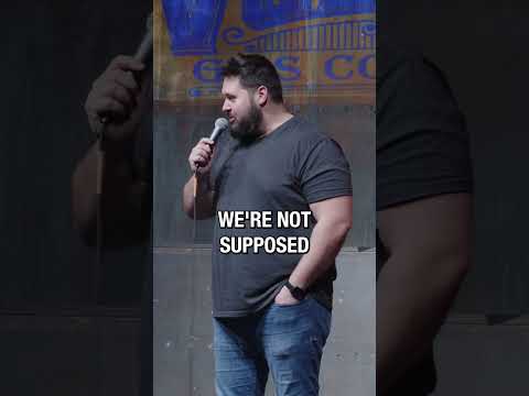 He didn't know he was fat... #standupcomedy #standup #crowdwork #funny #jokes #funnyvideos thumbnail