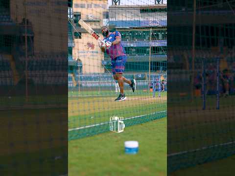 Rolled back the years with this one ? | #MumbaiIndians #OneFamily #TATAIPL thumbnail