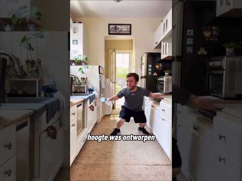 Hij heeft het perfecte huis voor zichzelf gevonden 🤯 thumbnail