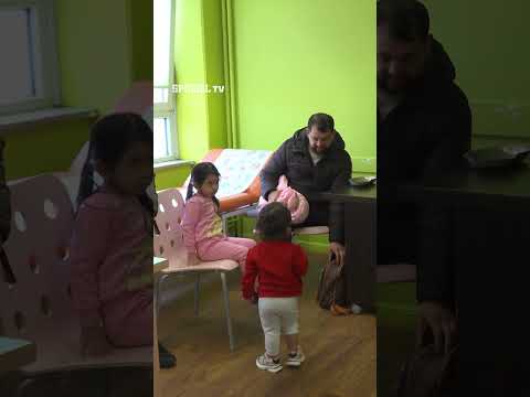 Nur noch ein Kinderarzt für 4000 Kinder | SPIEGEL TV Shorts thumbnail