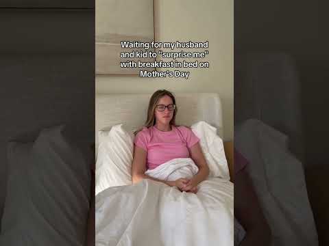 Mother's Day breakfast in bed!? thumbnail