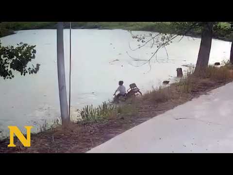 Locals save helpless boy from drowning👏🏼 thumbnail