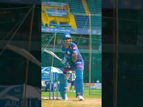 S̶o̶l̶a̶r̶ Surya-powered video for your feed! ☀️ | #MumbaiIndians #OneFamily #TATAIPL thumbnail