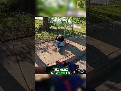 Nhóm Biker phát hiện người đàn ông bất động bên đường! @paulsohard    #shorts thumbnail