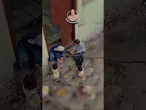 Kemal Sunal - maaşı geçinmesine yetmiyor, öğrenmenin yaşı yoktur, her sahnede bizlere mesaj veriyor. thumbnail