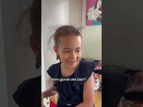 Vem tycker du var bäst? #dinosaur #dinosaursound #funny #komedi #humor #roligaklipp #trend #family thumbnail