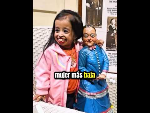 Stokes Twins Hombre Más Alto vs Mujer Más Baja😳 thumbnail