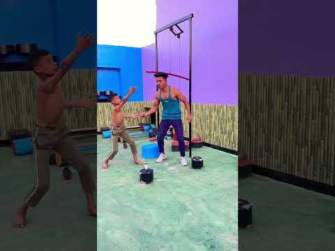 Dog ne dumbbell tod diya ?? #shortvideo #funnyshorts #funnyvideo #comedyvideos #funny thumbnail