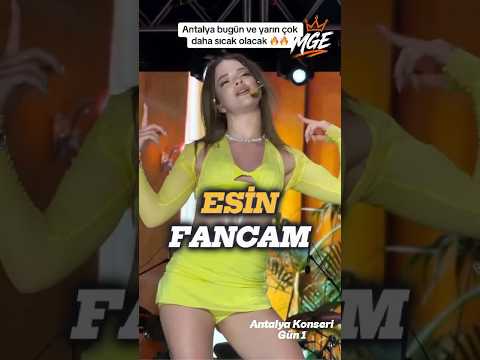 Esin Sahneye Çok Yakışıyor 👀💛 #manifestgirls #manifam #shorts thumbnail