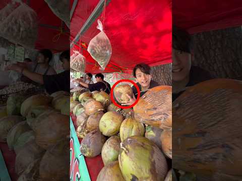 MI HERMANO SE TUMBÓ UN COCO ? A ESCONDIDAS DE UN PUESTO Y ESTO LE PASÓ!! thumbnail