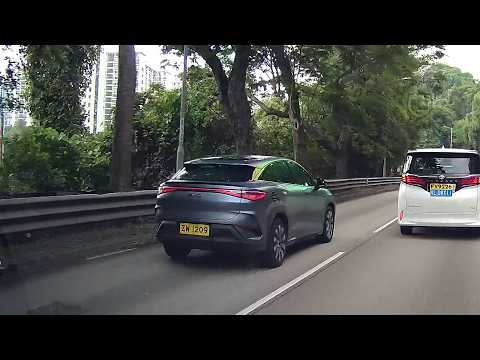 車CAM直擊 - 新型巴士好守規矩，入巴士專用線前會打燈 thumbnail
