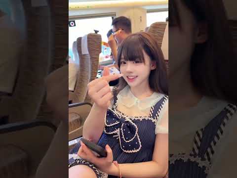 免费的座位 thumbnail
