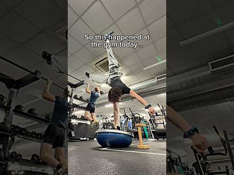 No way he did THIS at the gym💀🤯 #calisthenics #motivation #gym #gymmotivation #streetworkout thumbnail