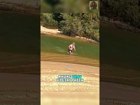 Biker tìm thấy người đàn ông kỳ lạ trên đảo hoang! @motowens    #shorts thumbnail